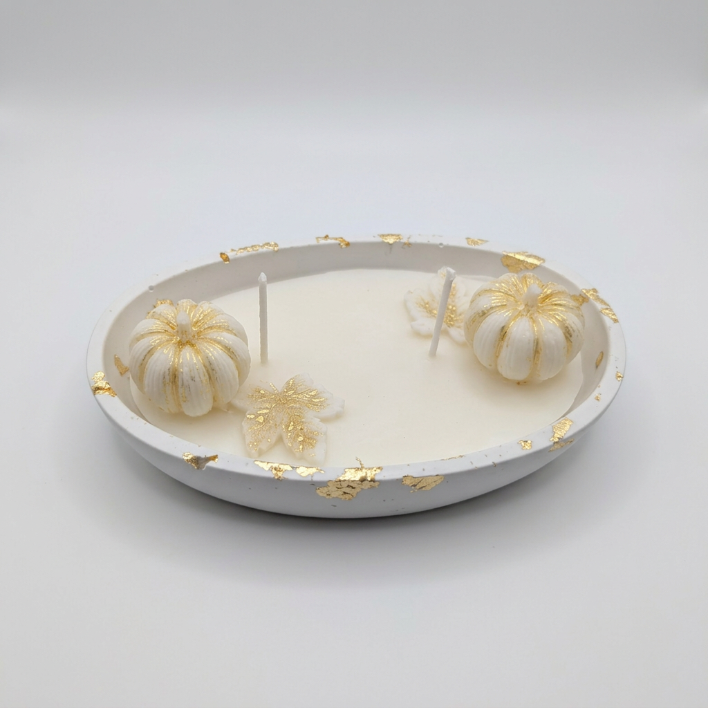 Vela aromática artesanal en recipiente ovalado